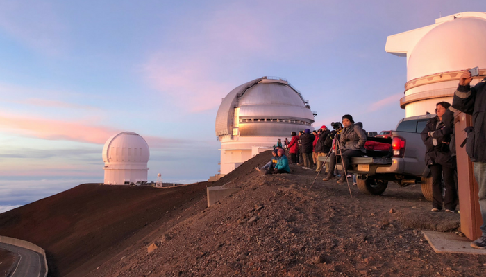 mauna kea observatory night