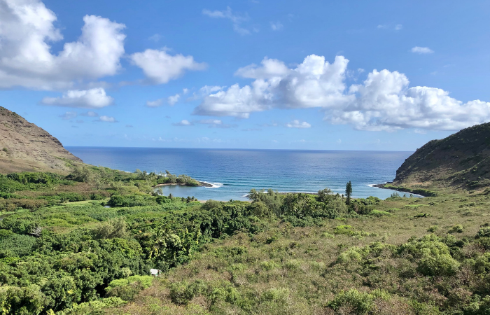 travel to molokai from maui