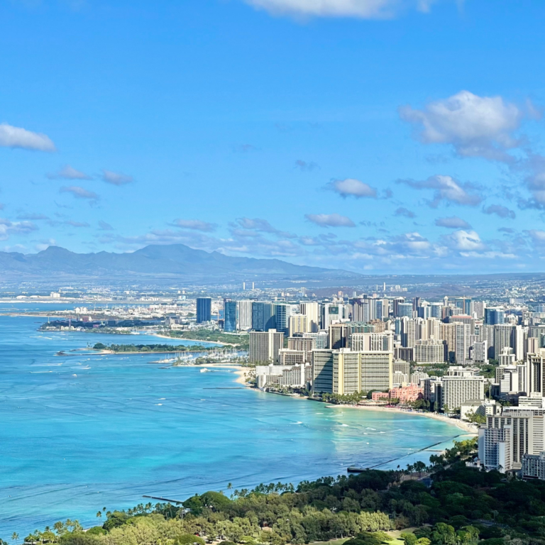 28 Things to Do in Waikiki & Honolulu: For Adventurers, Foodies, Culture Lovers & MORE