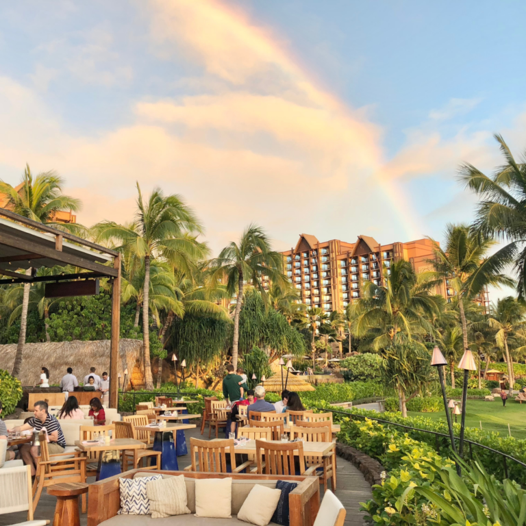 Where to Eat Near Aulani: Oceanfront Dinners, Mai Tai Happy Hours & Local Joints
