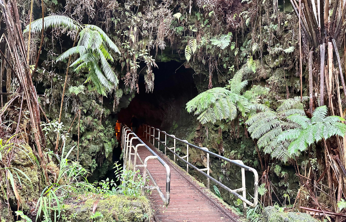 can you visit volcano national park right now