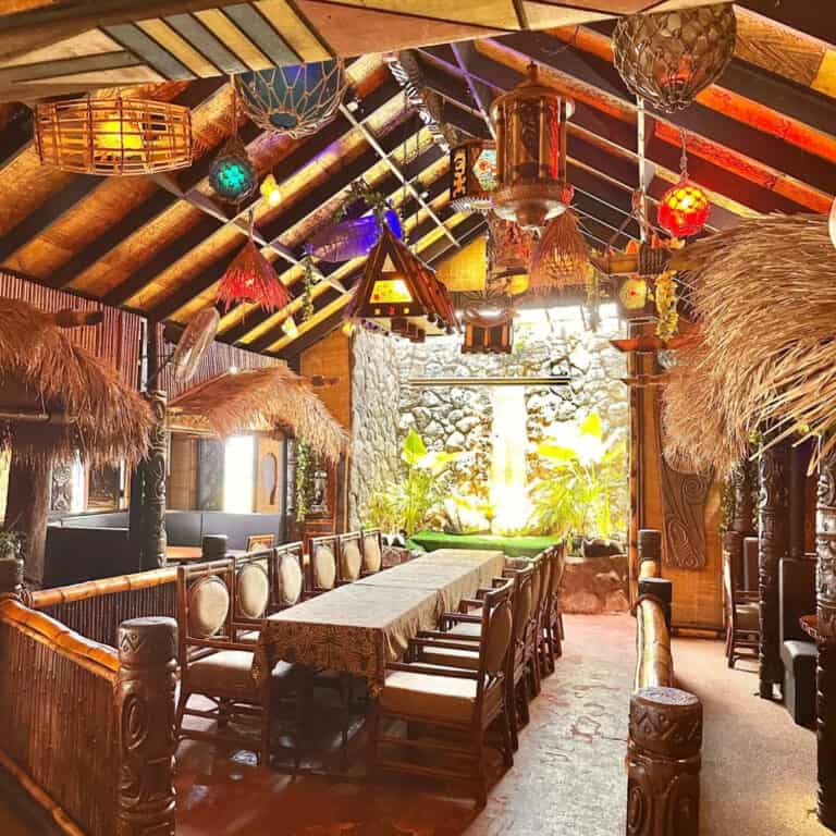 I Thought This Was the Most Disappointing Tiki Bar in Hawaii