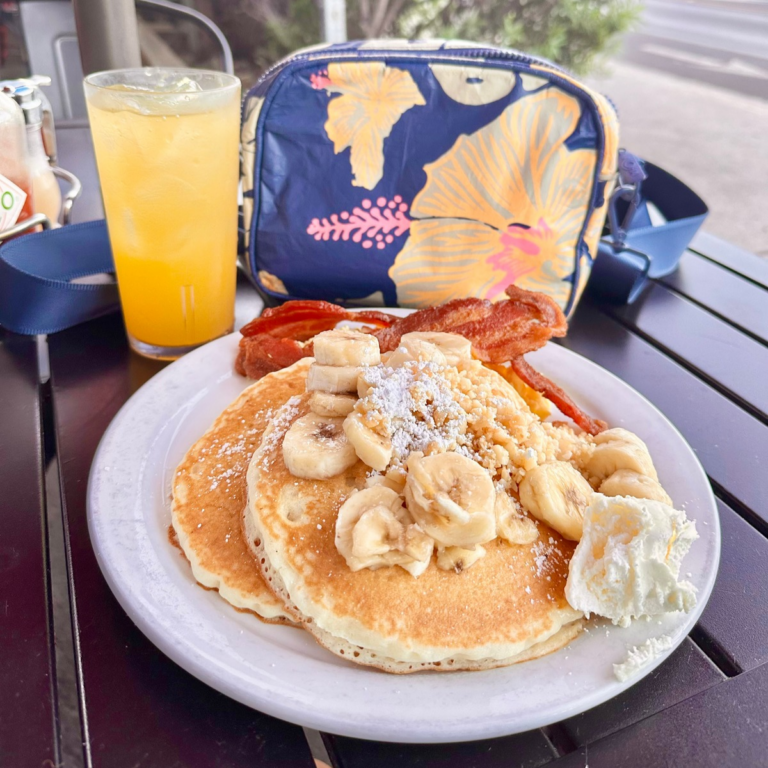 Where to Eat Breakfast on Maui (When You’re Up Early from Jet Lag)